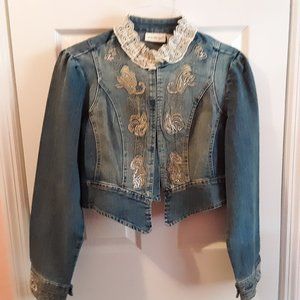 Adorable puff sleeve jean jacket, size 14